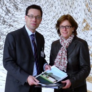 Ministerin Ute Schäfer + Dierk Timm