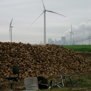 Windkraft aus Pulheim - sogar die Büromöbeln wurden bereits angeliefert